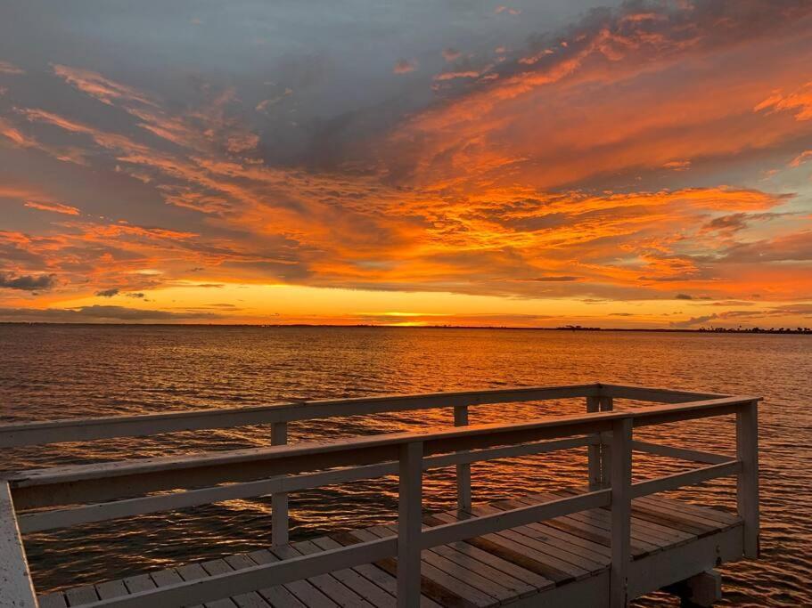 The Great Escape - Panoramic Sunset Views Villa Tampa Eksteriør billede